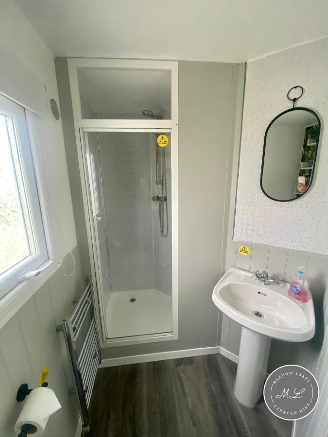 Promenade 566, Direct Beach Access, Close To Fantasy Island, Wifi, Pet Friendly - Meadow Lakes Caravan & Lodge Hire 斯凯格内斯 外观 照片