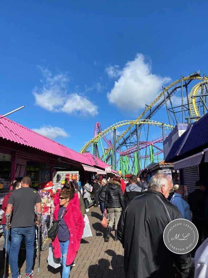 Promenade 566, Direct Beach Access, Close To Fantasy Island, Wifi, Pet Friendly - Meadow Lakes Caravan & Lodge Hire 斯凯格内斯 外观 照片