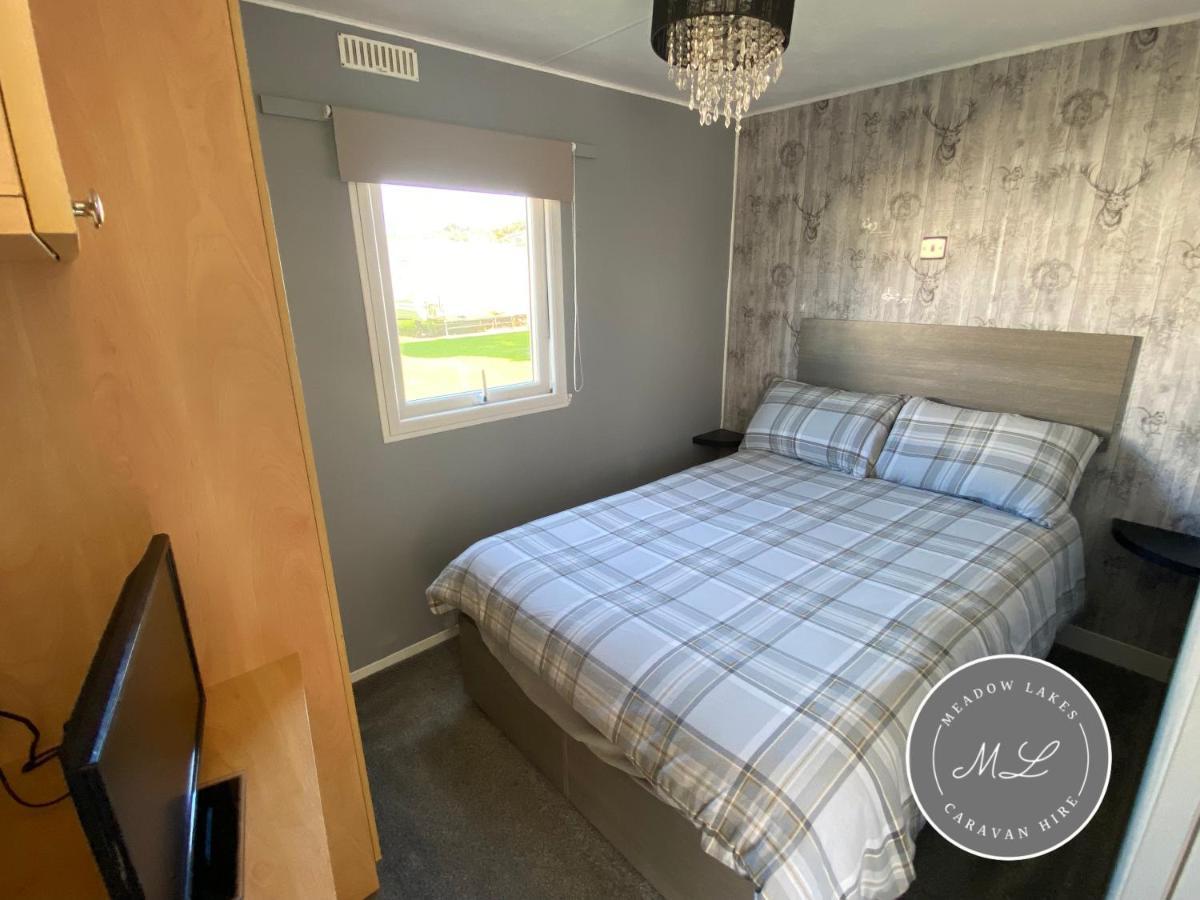 Promenade 566, Direct Beach Access, Close To Fantasy Island, Wifi, Pet Friendly - Meadow Lakes Caravan & Lodge Hire 斯凯格内斯 外观 照片
